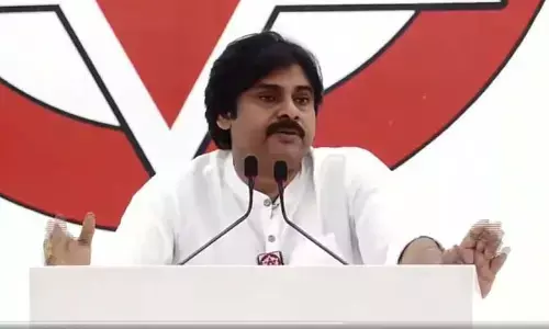 ‘పవర్‌స్టార్’ అనే కన్నా.. ప్రజల కోసం పనిచేసే కూలీ అనండి : పవన్ అసక్తికర వ్యాఖ్యలు