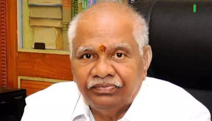 కాంగ్రెస్లో తీవ్ర విషాదం.. మాజీ ఎమ్మెల్యే రాజమల్లు కన్నుమూత కాంగ్రెస్లో తీవ్ర విషాదం.. మాజీ ఎమ్మెల్యే రాజమల్లు కన్నుమూత