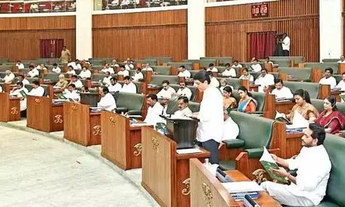 మూడో రోజుకు చేరుకున్న  ఏపీ అసెంబ్లీ సమావేశాలు..ఆ విషయంలో సంచలన నిర్ణయం