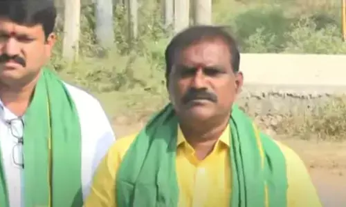 దేశంలోనే రైతు ఆత్మహత్యల్లో ఏపీ రెండవస్థానంలో ఉంది.. టీడీపీ ఎమ్మెల్యే