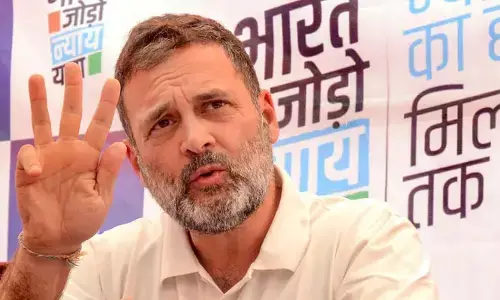 మోడీ పుట్టుకతో ఓబీసీ కాదు: కాంగ్రెస్ నేత రాహుల్ గాంధీ విమర్శలు