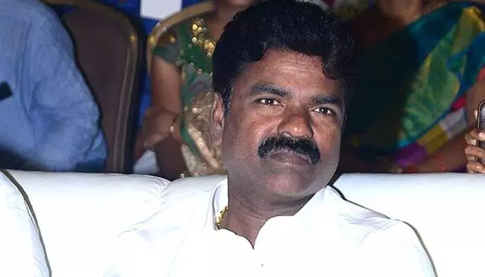తెలంగాణ తల్లి విగ్రహంపై వివాదమెందుకు?: రసమయి సీరియస్ తెలంగాణ తల్లి విగ్రహంపై వివాదమెందుకు?: రసమయి సీరియస్