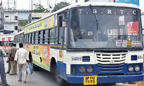 ఆర్టీసీ కార్మికులకు తెలంగాణ ప్రభుత్వం శుభవార్త
