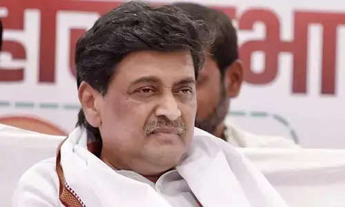 కాంగ్రెస్‌కు బిగ్ షాక్: పార్టీకి మాజీ సీఎం రాజీనామా
