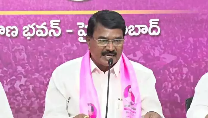 ‘తెలంగాణలోని ప్రతి ఇంచు మీద కేసీఆర్కు అవగాహణ ఉంది’ ‘తెలంగాణలోని ప్రతి ఇంచు మీద కేసీఆర్కు అవగాహణ ఉంది’