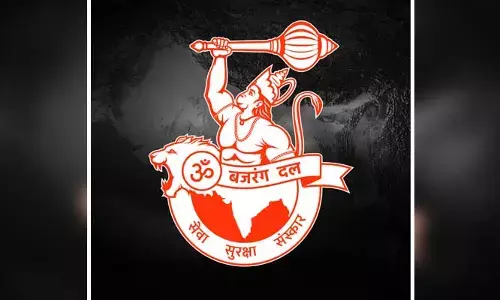 ప్రేమికులకు బిగ్ అలర్ట్.. స్ట్రాంగ్ వార్నింగ్ ఇచ్చిన బజరంగ్ దళ్, శివసేన