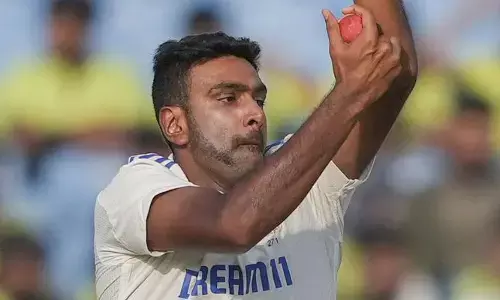 మూడో టెస్టు నుంచి అశ్విన్ అర్ధాంతరంగా అవుట్.. బీసీసీఐ చెప్పిన కారణమిదే !