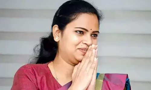 గుంటూరు గుండెల్లో నిలిచేలా.. రైల్వే వంతెన నిర్మాణంపై మంత్రి రజని దృష్టి
