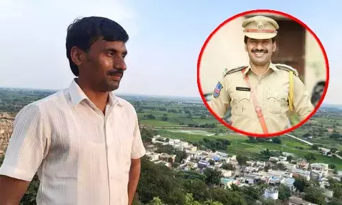 అబ్కారీ పోలీస్ ఆఫీసర్ ఏడుకొండలు బదిలీ.. కన్నీరు పెట్టిన నిరుద్యోగులు