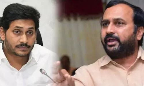 సొంత గూటికి చేరనున్న ఎమ్మెల్యే ఆళ్ళ రామకృష్ణారెడ్డి..నేడు జగన్ తో భేటీ