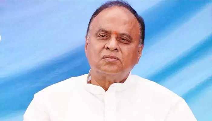 BREAKING: వేమిరెడ్డి ప్రభాకర్రెడ్డి భవిష్యత్ కార్యాచరణపై ఉత్కంఠ.. కేడర్లో టెన్షన్.. టెన్షన్ BREAKING: వేమిరెడ్డి ప్రభాకర్రెడ్డి భవిష్యత్ కార్యాచరణపై ఉత్కంఠ.. కేడర్లో టెన్షన్.. టెన్షన్