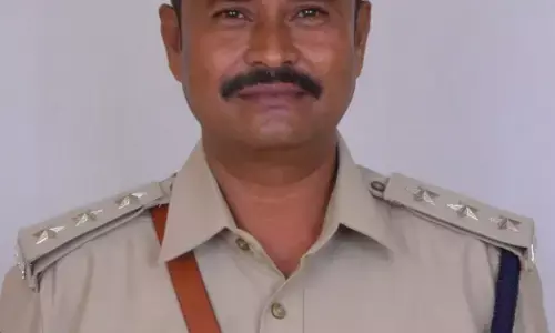 నిబంధనలకు విరుద్ధంగా ఫ్లెక్సీలు పెడితే క్రిమినల్ కేసు
