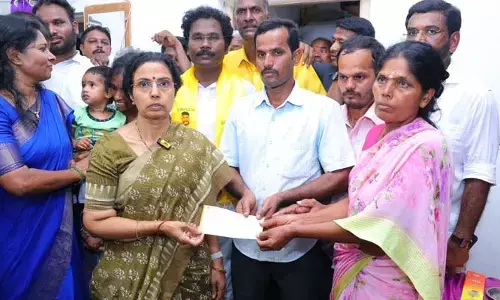 ఆంధ్రప్రదేశ్ అభివృద్ధి చెందాలంటే చంద్రబాబు సీఎం కావాలి-నారా భువనేశ్వరి