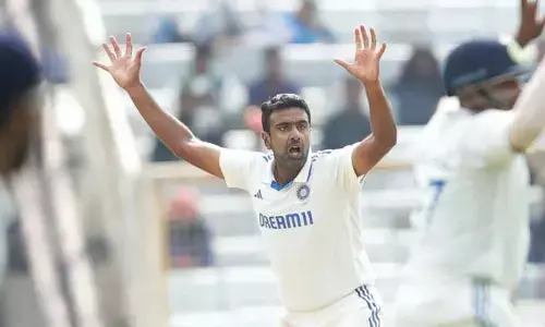 అరుదైన ఘనత సాధించిన అశ్విన్.. ఏకైక ఆసియా బౌలర్‌గా రికార్డు