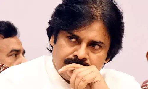 ముష్టి 24 సీట్లకే ఎందుకు తలవంచావ్.. పవన్?