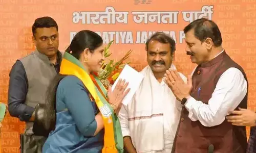 పార్లమెంట్ ఎన్నికల ముందు కాంగ్రెస్‌కు షాక్.. బీజేపీలో చేరిన మహిళా ఎమ్మెల్యే