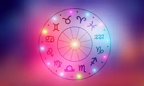 Today’s Horoscope: ఈ రోజు రాశి ఫలాలు (17-07-2025)