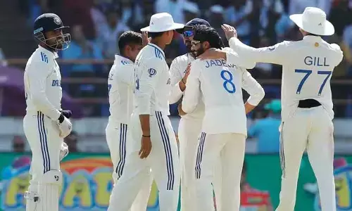 IND VS ENG: రసవత్తరంగా సాగుతున్న రాంచీ టెస్ట్.. రెండో ఇన్నింగ్స్‌లో ఇంగ్లాండ్ తడబాటు.. స్కోర్ ఎంతంటే!