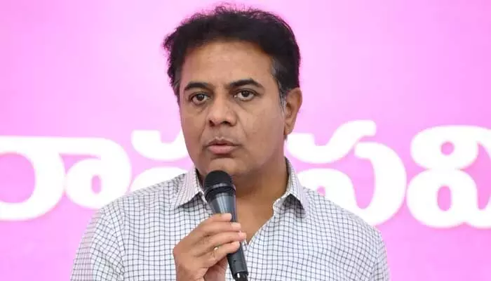 కేటీఆర్కు కాంగ్రెస్ ఎమ్మెల్యేల హెచ్చరిక కేటీఆర్కు కాంగ్రెస్ ఎమ్మెల్యేల హెచ్చరిక