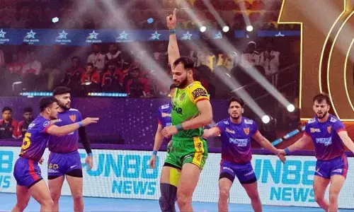 సెమీస్‌లోకి పాట్నా పైరేట్స్.. ఢిల్లీపై ఉత్కంఠకర విజయం