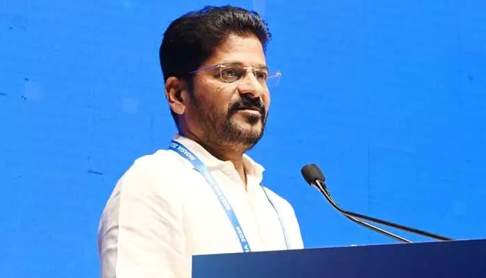 5 లక్షల మందికి ఉద్యోగాలు.. CM రేవంత్ రెడ్డి కీలక ప్రకటన 5 లక్షల మందికి ఉద్యోగాలు.. CM రేవంత్ రెడ్డి కీలక ప్రకటన