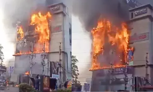 BREAKING: బైజూస్ విద్యా సంస్థలో భారీ అగ్ని ప్రమాదం.. ఎగసిపడుతోన్న మంటలు
