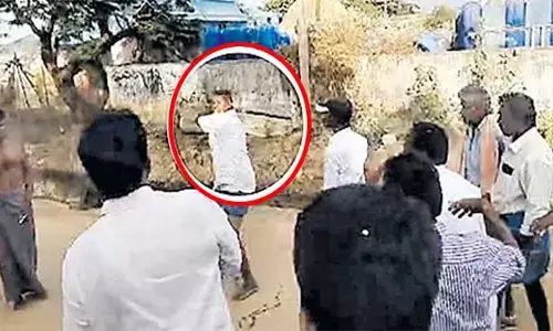 BREAKING: మాజీ మంత్రి సోమిరెడ్డిపై హత్యాయత్నం.. తృటిలో తప్పిన ప్రమాదం