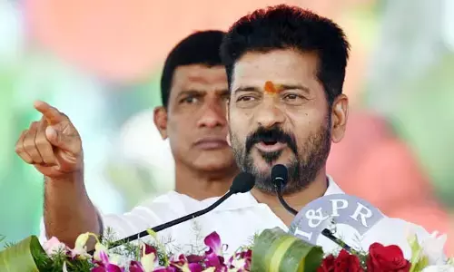 నిరుద్యోగులకు CM రేవంత్ రెడ్డి శుభవార్త.. మెగా డీఎస్సీపై కీలక ప్రకటన
