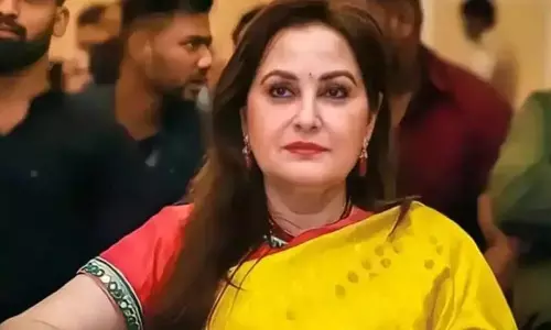 పరారీలో ప్రముఖ సినీనటి జయప్రద .. ప్రత్యేక కోర్టు కీలక వ్యాఖ్యలు