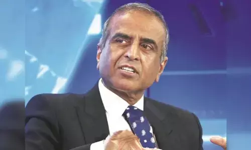 ఎయిర్ టెల్ అధిపతి సునీల్ మిట్టల్‌కు ‘హానరరీ నైట్ హుడ్’‌