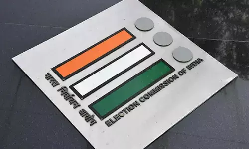 లోక్‌సభ ఎన్నికల నేపథ్యంలో పార్టీలకు ఈసీ కీలక సూచనలు