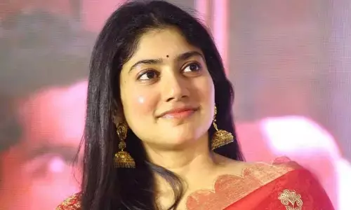 వద్దన్న వినేవాడు కాదు.. తన తండ్రి గురించి వైరల్ కామెంట్స్ చేసిన సాయి పల్లవి..
