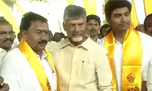 కొనసాగుతున్న వలసల పర్వం.. టీడీపీ తీర్ధం పుచ్చుకున్న మరో ఎంపీ