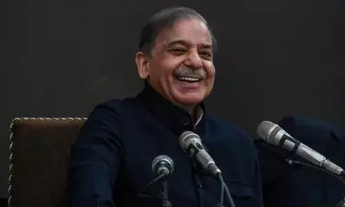 పాక్ ప్రధానిగా షెహబాజ్ షరీఫ్: రెండో సారి ఎన్నికైన పీఎంఎల్ఎన్ నేత