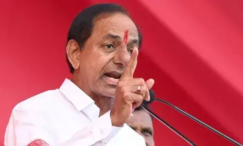 తొలి లోక్‌‌సభ అభ్యర్థిని ప్రకటించిన గులాబీ బాస్ కేసీఆర్