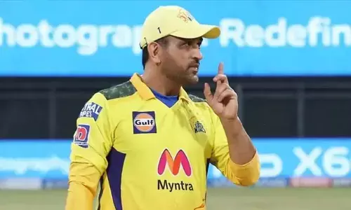 బాంబ్ పేల్చిన ధోనీ.. ఆ పోస్టుకు అర్థమేంటి?