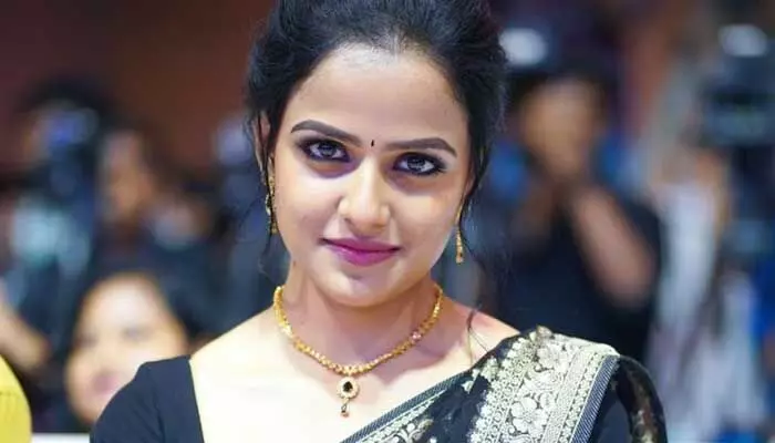 ప్రభాస్ ‘స్పిరిట్’ మూవీలో ఆ పాత్రలో బేబీ హీరోయిన్.. తెలిసే తప్పటడుగులు వేస్తుందా..? ప్రభాస్ ‘స్పిరిట్’ మూవీలో ఆ పాత్రలో బేబీ హీరోయిన్.. తెలిసే తప్పటడుగులు వేస్తుందా..?