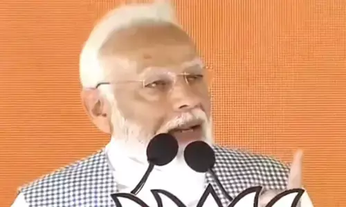 కశ్మీరీల హృదయాలను గెలుచుకోవడానికి వచ్చా : ప్రధాని మోడీ