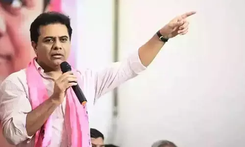 KTR: అధికారం పోయిందని ఎవరూ దిగలు పడొద్దు: కార్యకర్తలకు కేటీఆర్ కీలక పిలుపు