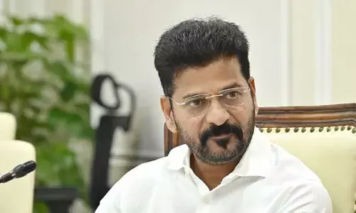 ఎన్నికల కోడ్ ఎఫెక్ట్.. వారికి సెలవులు రద్దు చేసిన సీఎం రేవంత్