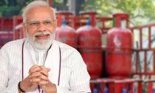 ఉమెన్స్ డే గిఫ్ట్.. మహిళలకు భారీ శుభవార్త చెప్పిన ప్రధాని మోడీ