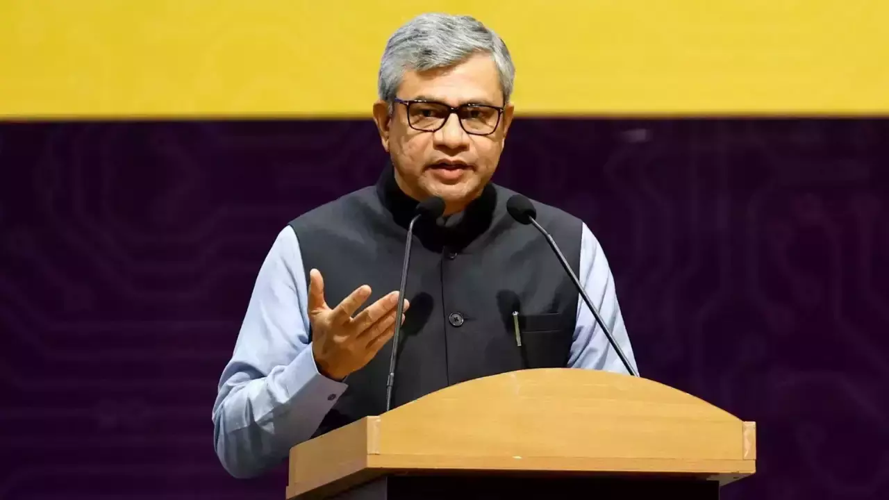 ఎన్నికల తర్వాత డీప్‌ఫేక్‌లు, ఫేక్ న్యూస్‌పై నిబంధనల రూపకల్పన: అశ్విని వైష్ణవ్