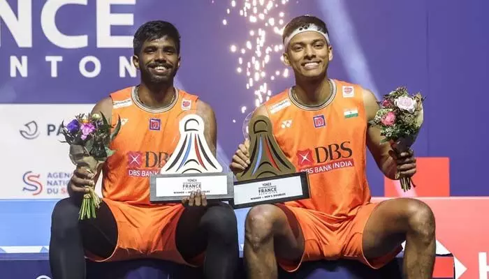 సాత్విక్ జోడీ అదరహో.. ఫ్రెంచ్ ఓపెన్ టైటిల్ కైవసం సాత్విక్ జోడీ అదరహో.. ఫ్రెంచ్ ఓపెన్ టైటిల్ కైవసం