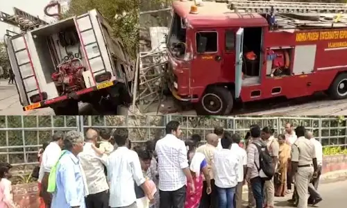 విజయవాడ ఇంద్రకీలాద్రిపై తృటిలో తప్పిన ప్రమాదం