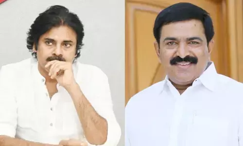 పవన్ కల్యాణ్.. దమ్ముంటే నా మీద ఎమ్మెల్యేగా పోటీ చెయ్: ఎమ్మెల్యే ద్వారంపూడి సవాల్