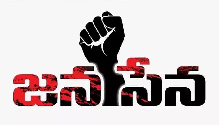 రెంటికీ చెడ్డ రేవడేనా?.. మాజీ ఎమ్మెల్సీ వంశీకృష్ణ భవితవ్యం ప్రశ్నార్థకం రెంటికీ చెడ్డ రేవడేనా?.. మాజీ ఎమ్మెల్సీ వంశీకృష్ణ భవితవ్యం ప్రశ్నార్థకం