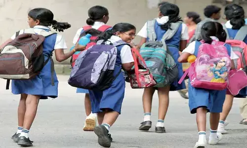 బరువు తగ్గనున్న బడి పుస్తకాలు