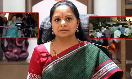 Kavitha Arrest : ఎమ్మెల్సీ కవితను ఢిల్లీ తరలిస్తున్న ఈడీ అధికారులు