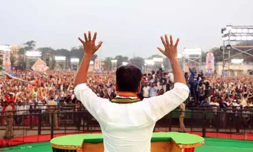 నేడే ఏపీలో CM రేవంత్ రెడ్డి బహిరంగ సభ.. కటౌట్లు వైరల్