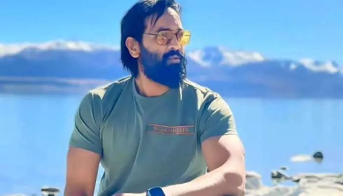 బంపర్ ఆఫర్ ప్రకటించిన మంచు విష్ణు.. నాకు మెసేజ్ చేయండి ఫ్రీగా పంపుతానంటూ (వీడియో) బంపర్ ఆఫర్ ప్రకటించిన మంచు విష్ణు.. నాకు మెసేజ్ చేయండి ఫ్రీగా పంపుతానంటూ (వీడియో)